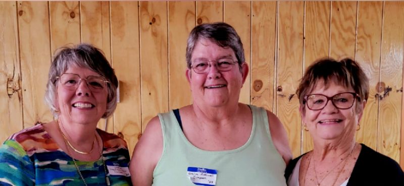 Reunions  // Jolene Farrar, Janice Simpson, Coniss Schick,