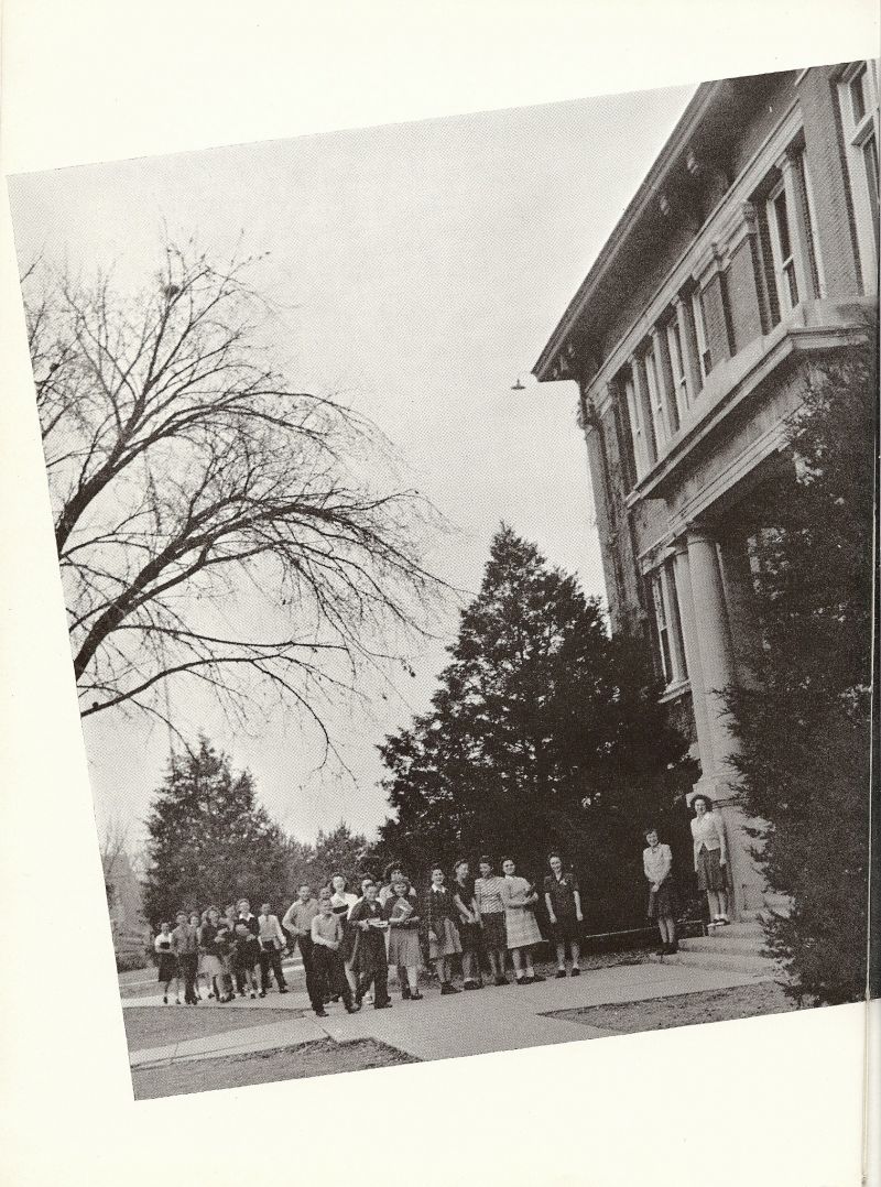1944 