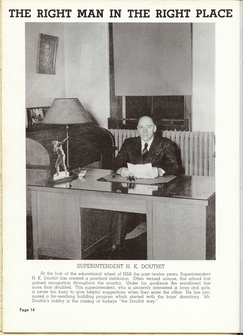 1945 