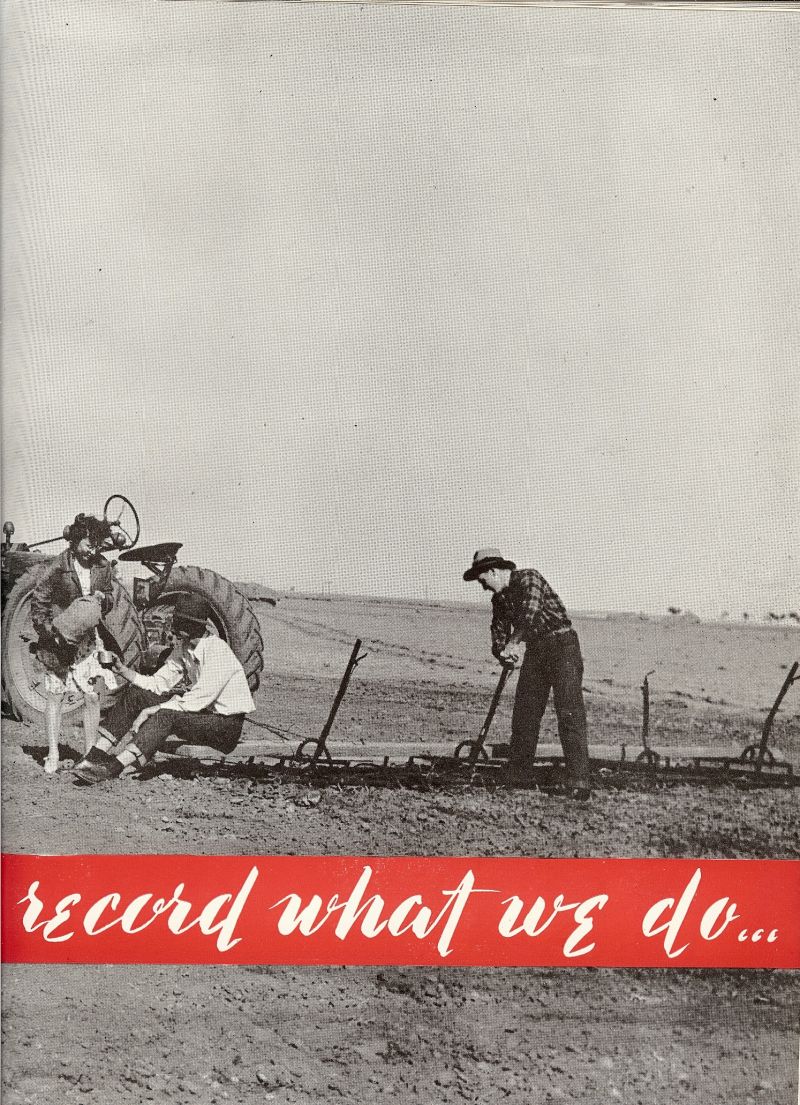 1946 