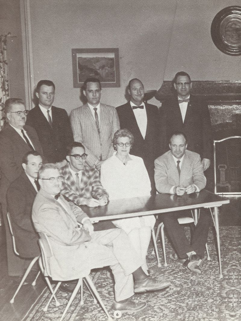 1962 