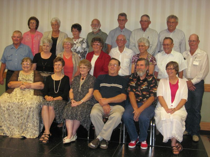 Reunions Judy Werkmeister, Joyce Tatum, Linda Shirley, Joe Messersmith,
Lloyd Barin, Robert Keller, Leroy Flock,
Gary Hoyt, Linda Ehlers, Jennnie Schmidt, Evelyn Barnes, Merlin
Zoucha, Mert Zoucha, Joann Schultz, Gary Jesse, Elwyn Walthers,
Sara Mae Utterback,  Kathy Nelson,  Karen Johnson, Erick Bose, Jack Hinton,
Lenore Hammond,